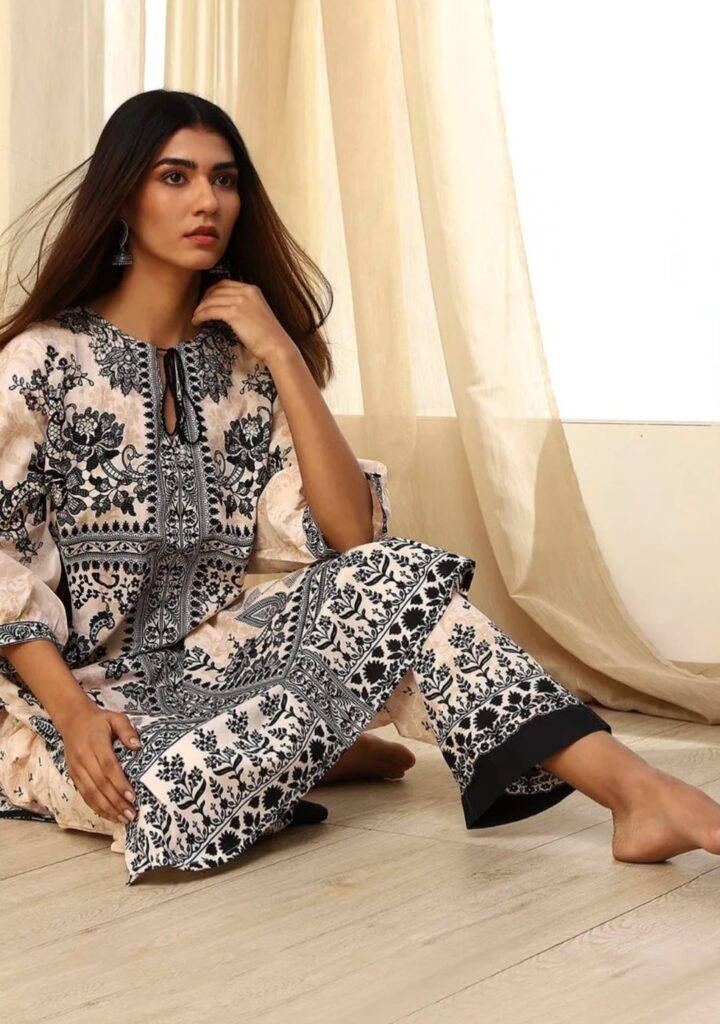 Women’s black and beige printed kurta set