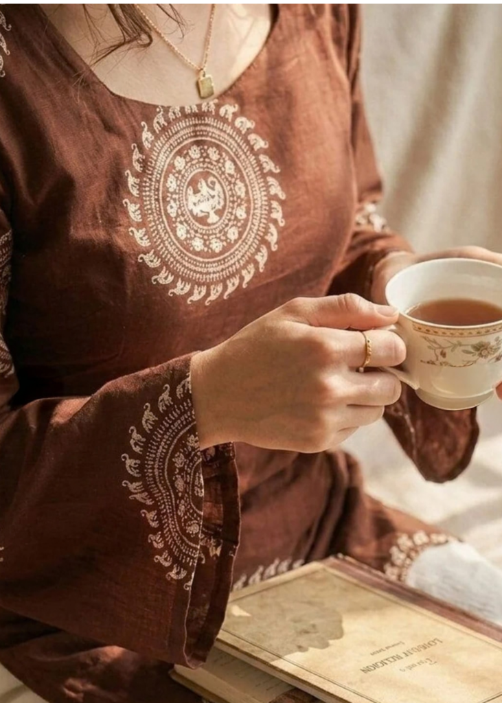 Woman wearing an earthy printed short kurta