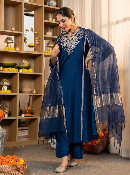 KLOSIA blue kurta and pant set with dupatta draped across both shoulders